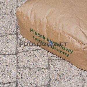 Drobny piasek kwarcowy o gr. 0,1-0,2 mm