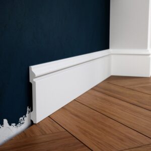 PRO-108 listwa przypodłogowa GŁADKA Z POWŁOKĄ OCHRONNĄ COEX-R- 2000 x121 x 14 mm DO MALOWANIA